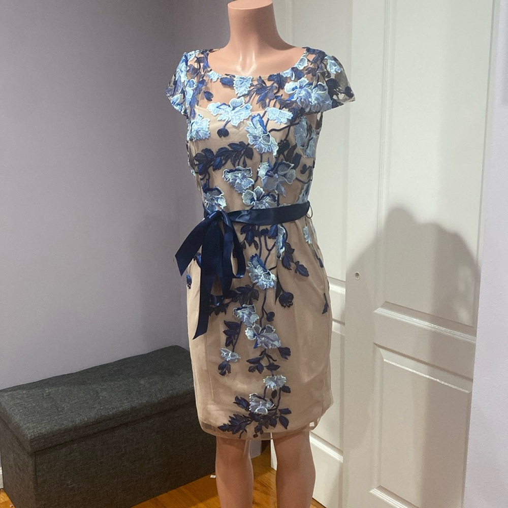 Women dress